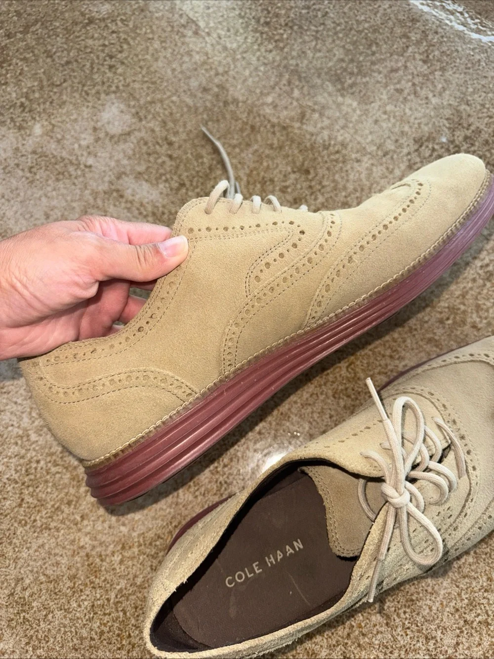 Like New Cole Haan Men’s 10.5 Suede Wingtip Lace Up Derby Oxfords
